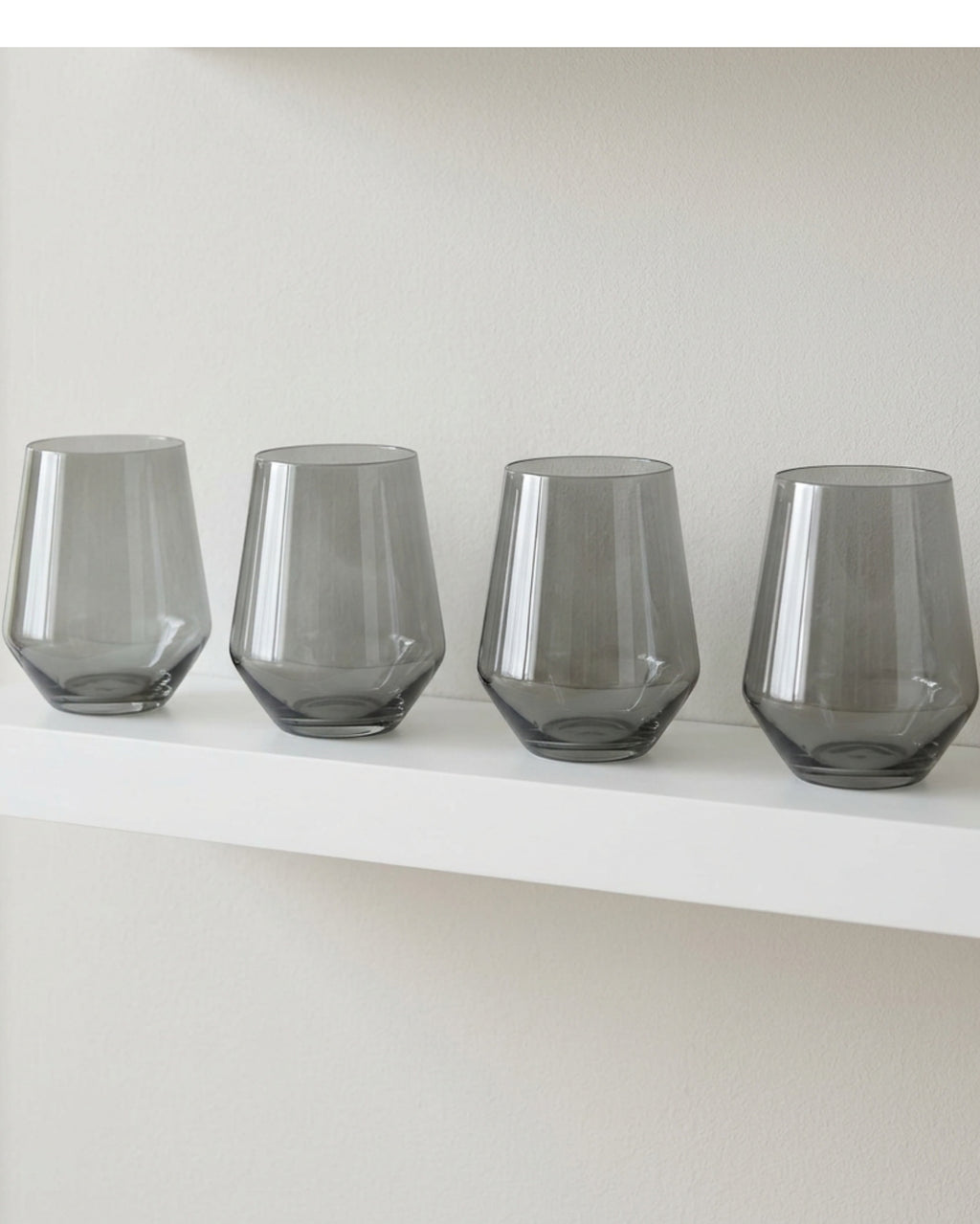 Fexru Angular Stemless Red Wine Glasses 17 oz Smoke Set of 4 - Lifestyle view